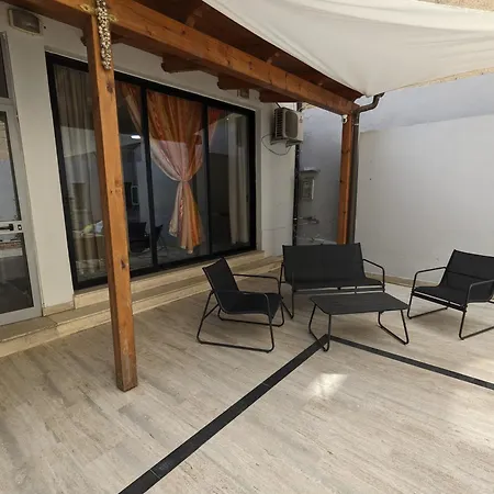 Apartment 9 -